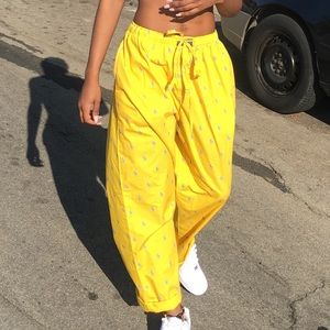 Men XL Yellow Polo Pants
